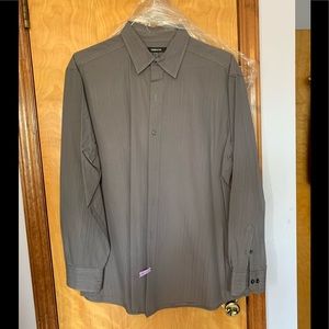 Men’s dress shirt